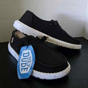 New with tags Hey Dude Wendy Black Odyssey